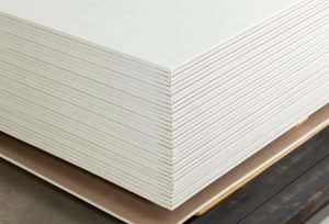Stacking of white gypsum panels